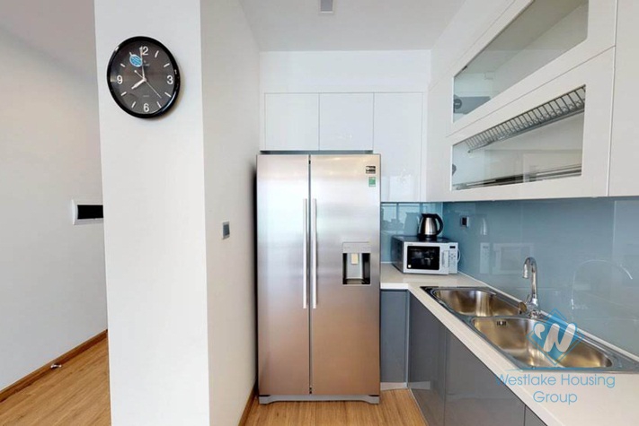 Nice and luxury one bedroom apartment for rent in Vinhome Metropolis, Ha Noi
